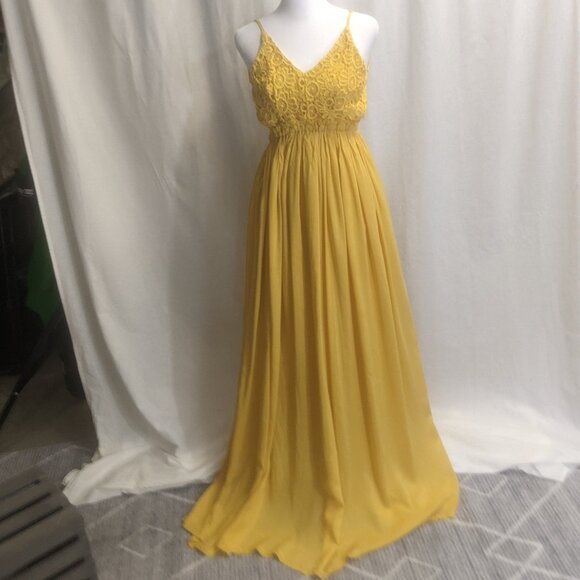 NWT Fashion Nova Mustard Colored Size Medium Backless Dress - Picture 1 of 16